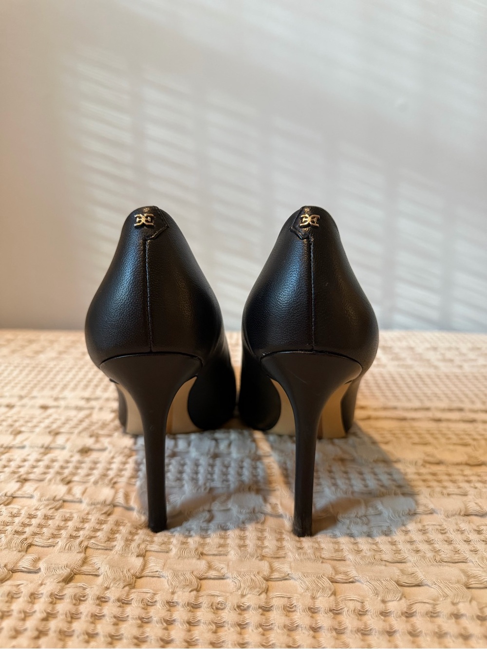 Sam Edelman Hazel Pump - Picture 7 of 8